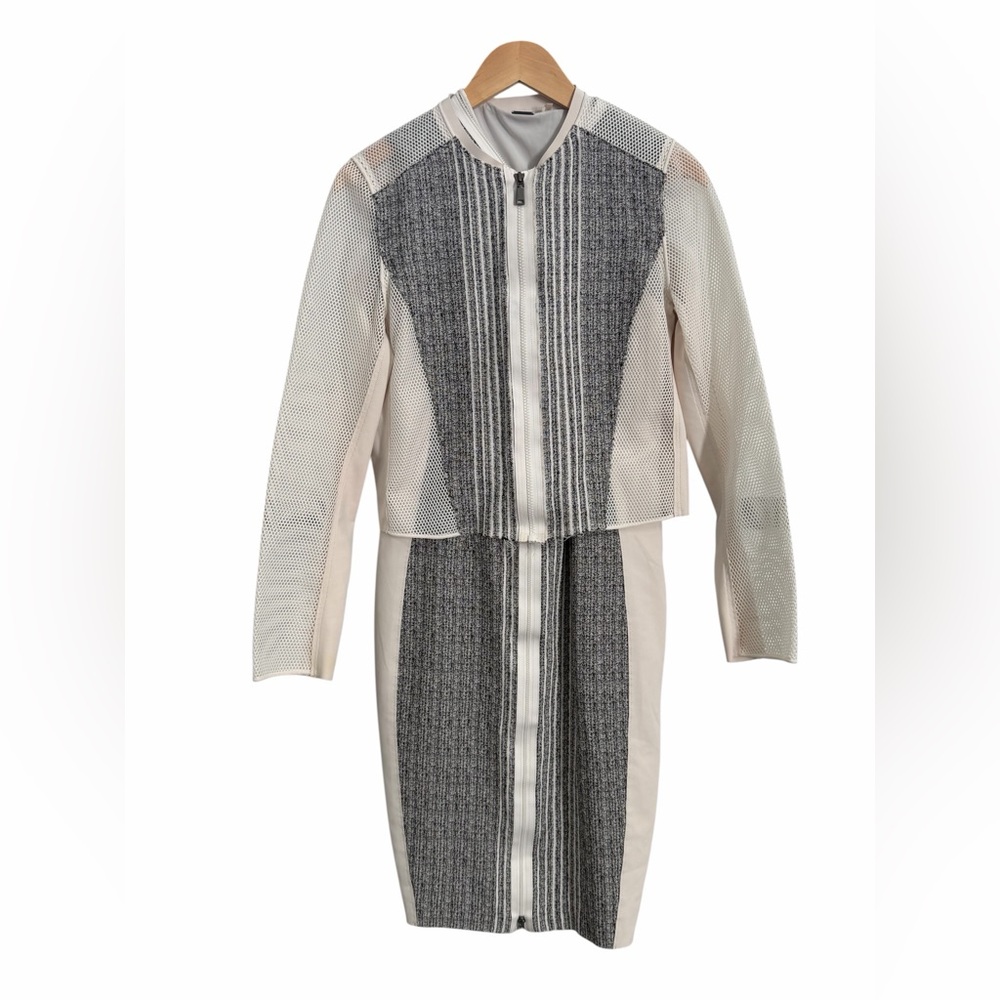 Elie Tahari Tweed Sheath Dress Cropped Jacket Set Gray Cream Size 8 Career Chic